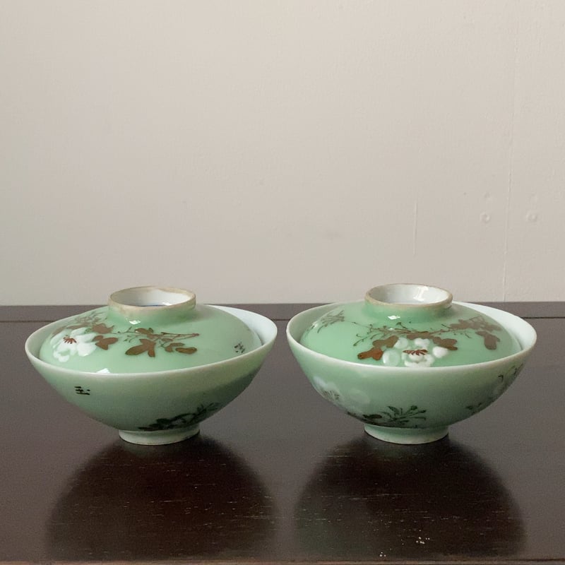 古い中国の蓋茶碗(飯椀) 5客セット 花紋様 青磁色磁器 ヴィンテージ