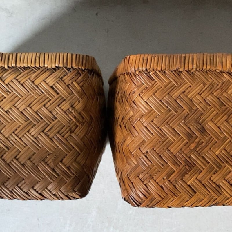 古い竹編みの行李 46cm 小ぶりの竹行李 柳行李 スズ竹 網代編み