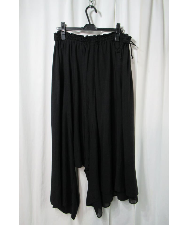 Y's サルエルパンツ 黒 YK-P8-002-2 ¥33,000 Y's サルエルパンツ 黒 YK