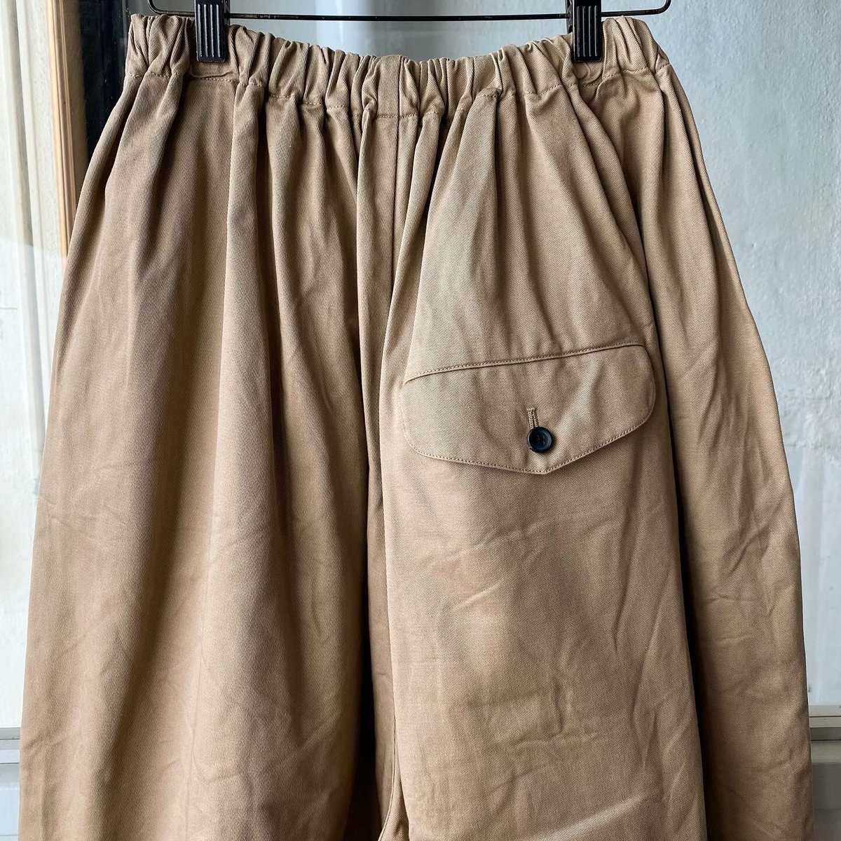 ゴーシュ カツラギ八分丈ワイド | Less Higashikawa