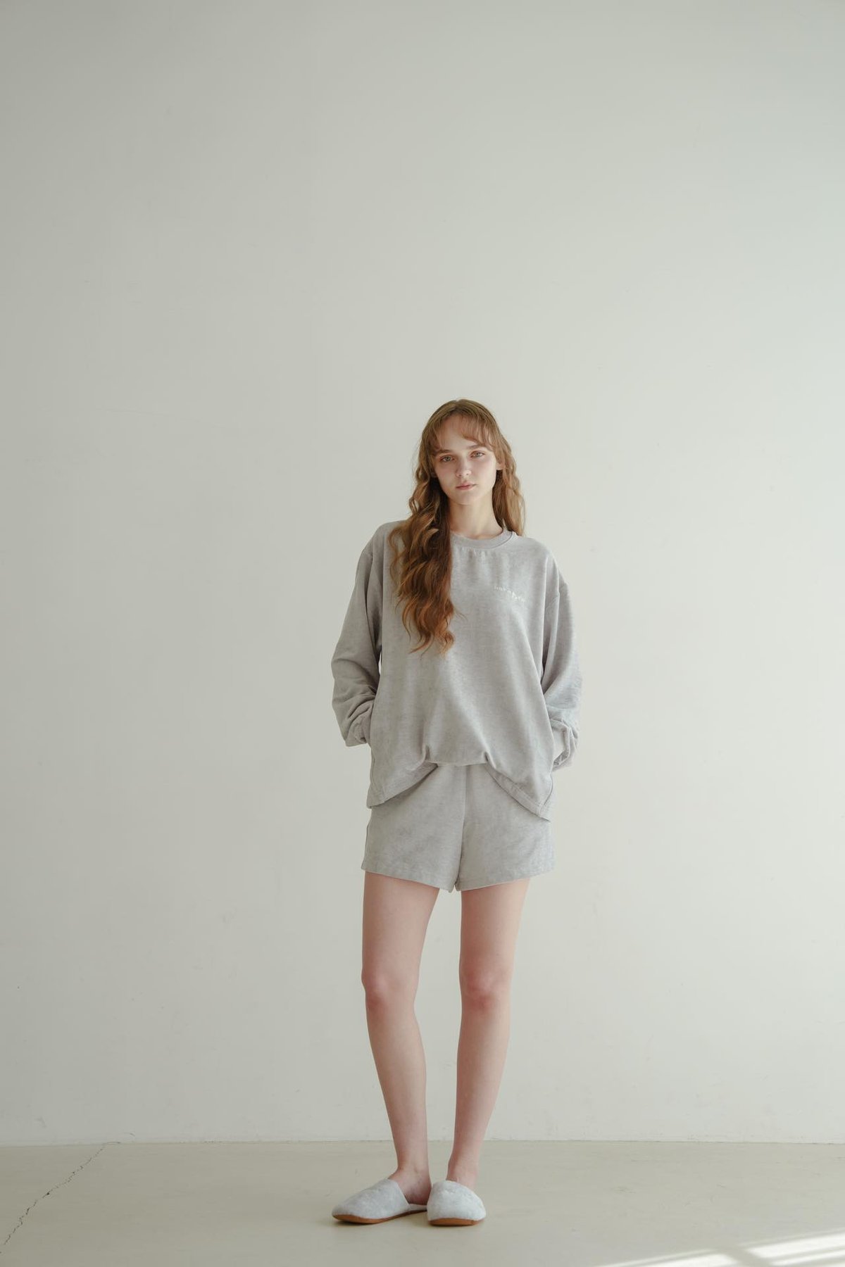 Luxe Velour Relax Short Pants - ブルー | harapeco