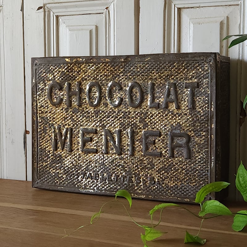 CHOCOLAT MENIER ショコラムニエTin缶 | リボンときどきネコ