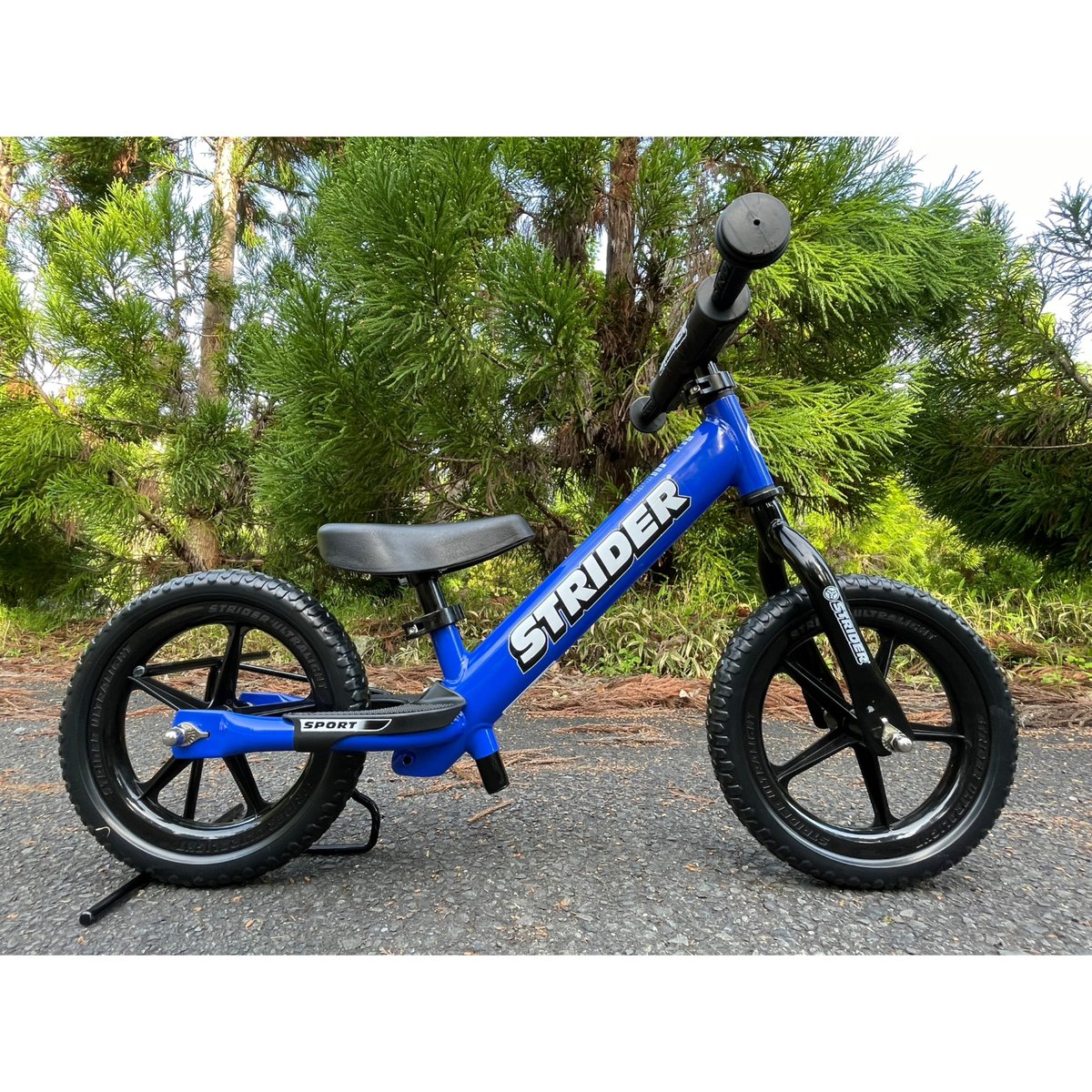 送料込み STRIDER 14インチ キッズバイク 青 ストライダー14x sports