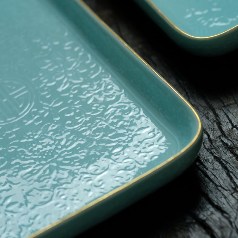 松石緑釉堆白方皿 PC114 | Looking For 物色