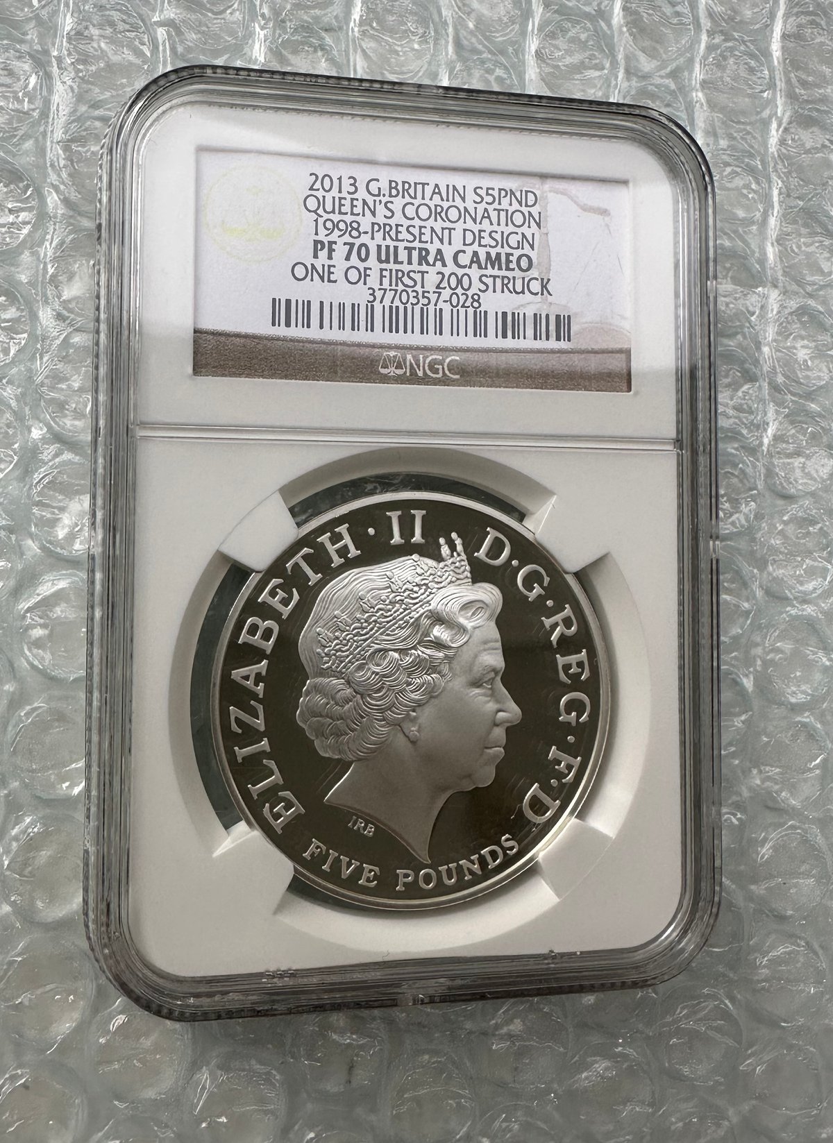 NGC鑑定PF70 2013年 エリザベス女王 戴冠60周年記念 5ポンド銀貨 英国