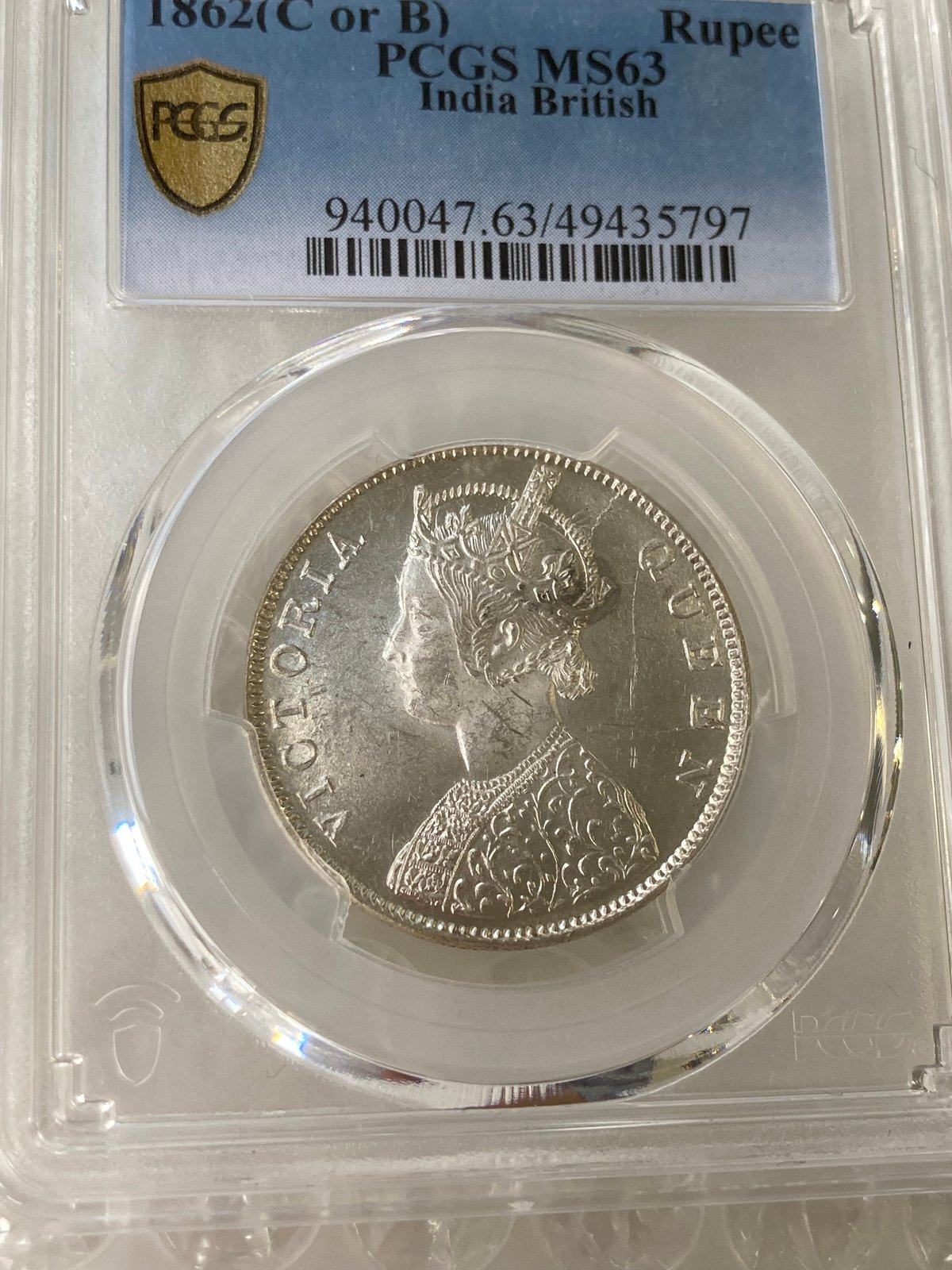 実質TopPop‼︎ QUEEN刻印碑文】 PCGS鑑定MS63 英領インド 1ルピー銀貨