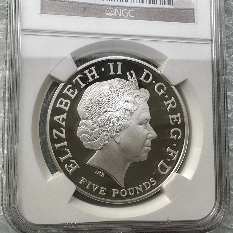 NGC鑑定PF70 2013年 エリザベス女王 戴冠60周年記念 5ポンド銀貨 英国