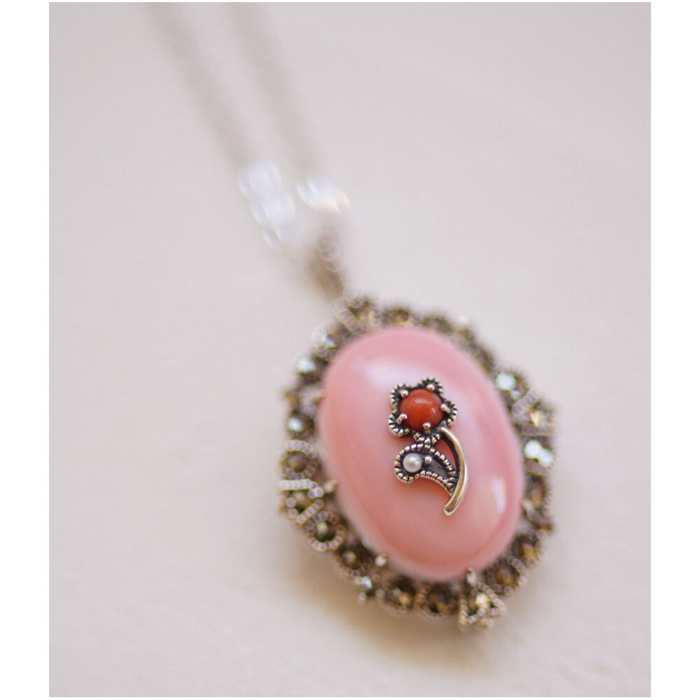 碌山】コンクシェル ピンクシェルの1輪のカラー ペンダントブローチ