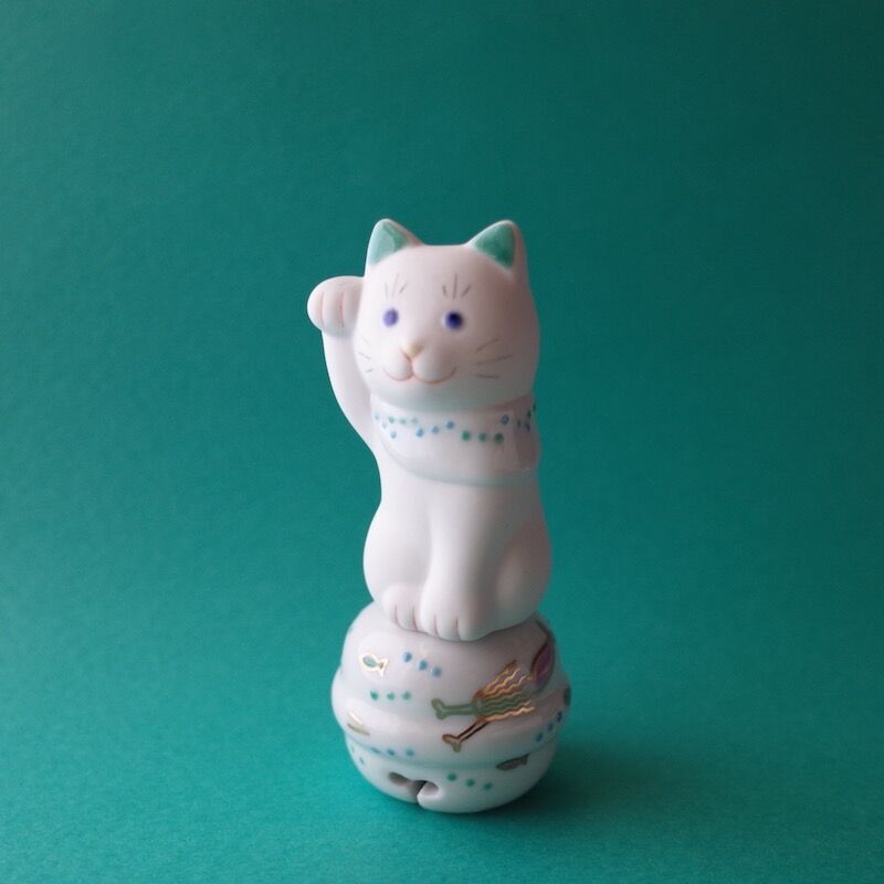 上出長右衛門窯／KUTANI CHOEMON「鈴乗り二寸ちょうえもん招猫 人魚と