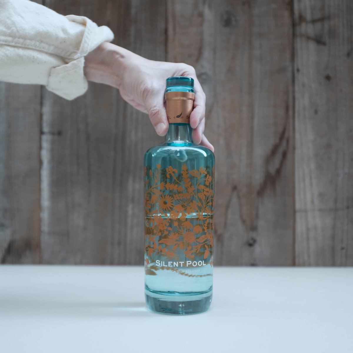 SILENT POOL GIN | GIN BOTTLE SHOP