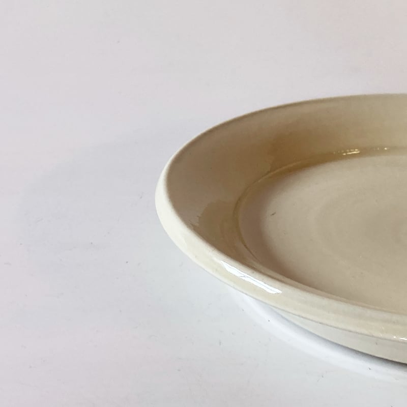 縁付平皿（6寸／約18㎝）白 （12） | 出西窯 on-line STORE