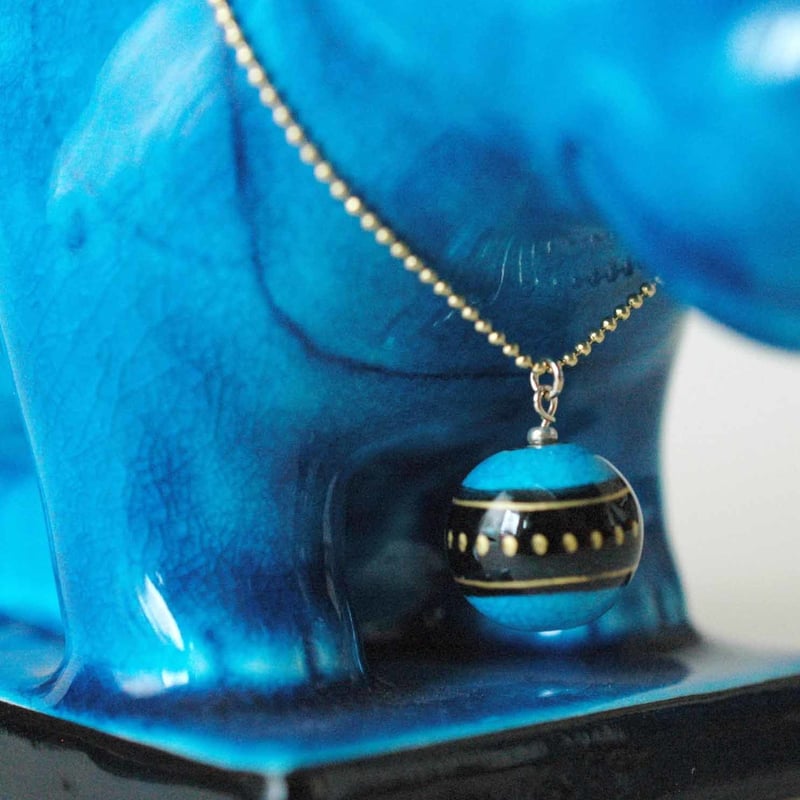 九栄神】青釉オーナメント 「タウレト」 （化粧箱入） | KOBEIGAMA