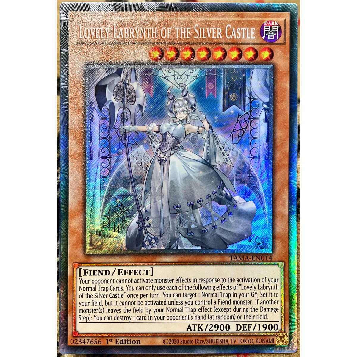 迷宮城の白銀姫（レディ・オブ・ザ・ラビュリンス）」プリシク プリズマ