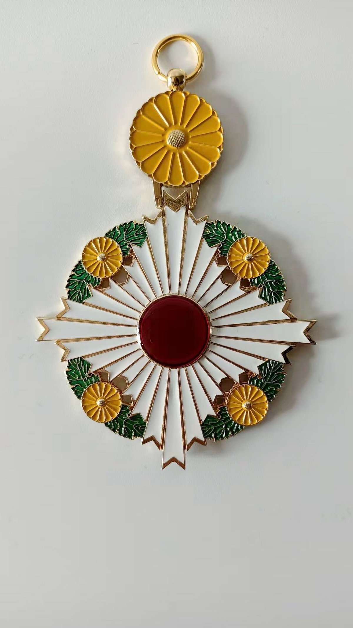 菊花章 正章 大勲位菊花大綬章 複製品 | MilitaryX's STORE