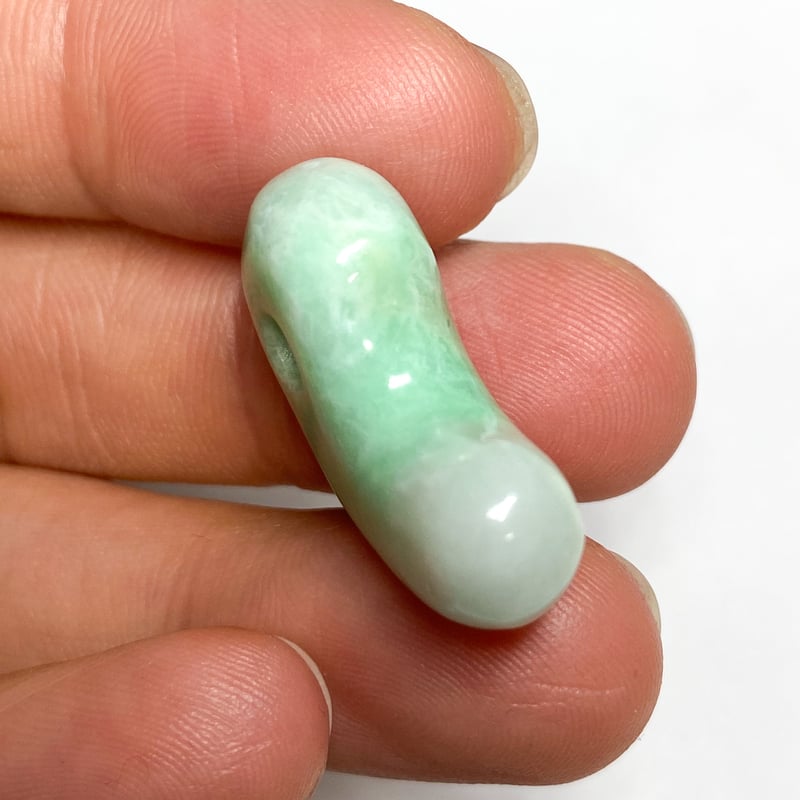 ☆古墳期 『糸魚川翡翠勾玉』出土品 【超ロウカン翡翠】純透明色の勾玉