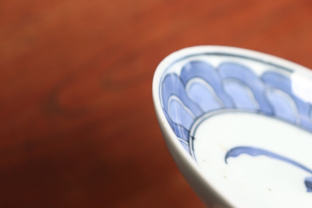 江戸中期藍九谷水車と蓮弁文5寸皿 ④ニュウ | 吉祥寺PukuPuku