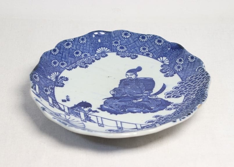 明治後期～大正銅判武者図9寸皿 山仁製 窯傷 | 吉祥寺PukuPuku