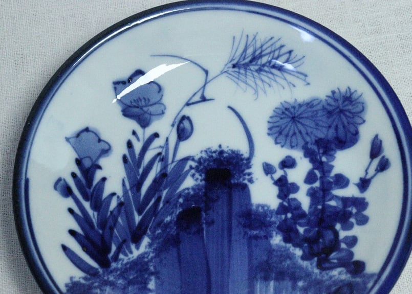 江戸前期 染付 菊流水紋 葉型小皿 明治前期染付桔梗に