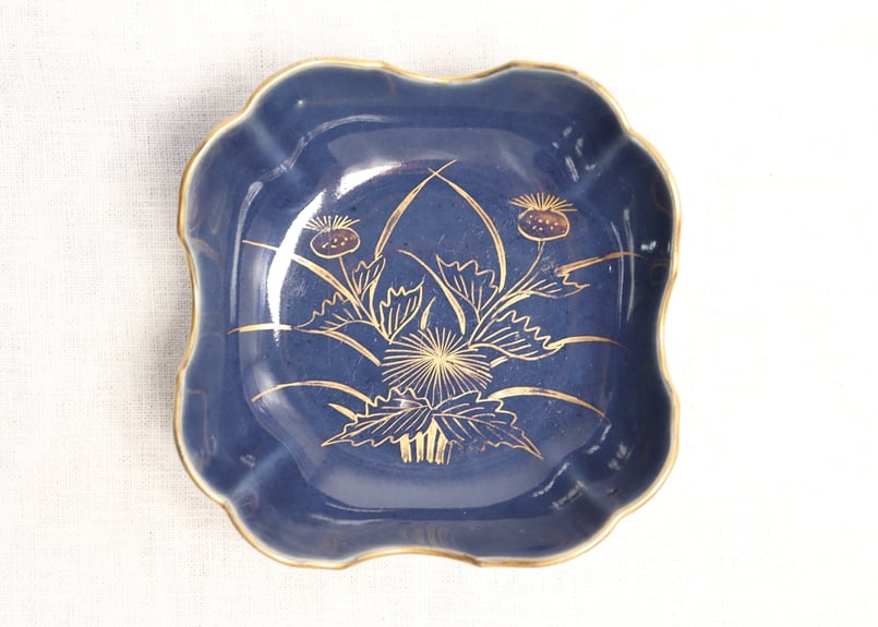 江戸後期瑠璃釉金彩薊図角なます皿 | 吉祥寺PukuPuku
