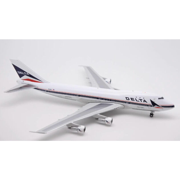 1/400 747-100 デルタ航空 N9896 | ひこーきちゃん
