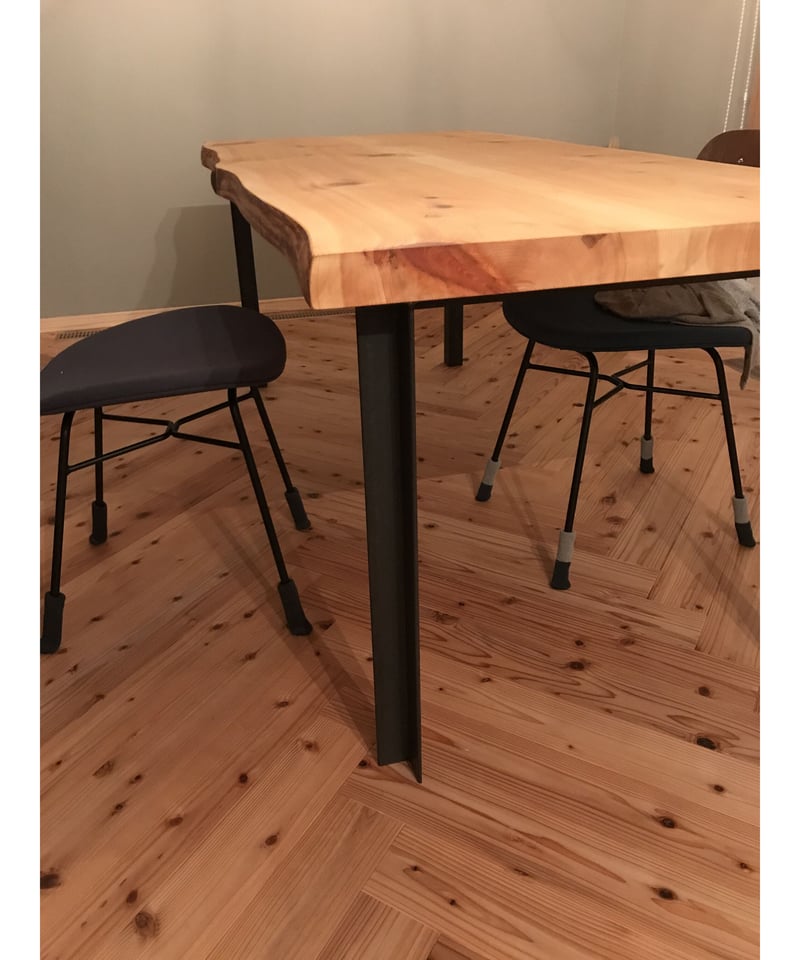 引き取り歓迎 流木脚のテーブル 天然木 一枚板 ナチュラル 【公式通販】