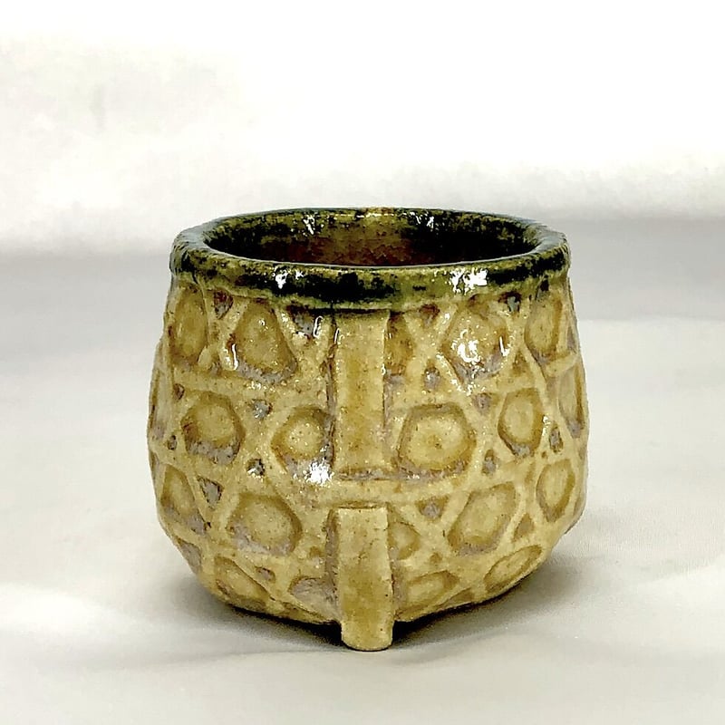 瀬戸焼 表千家十四代而妙斎宗匠 作 銘：鶏篭 蓋置 花押 共箱 加藤芳右