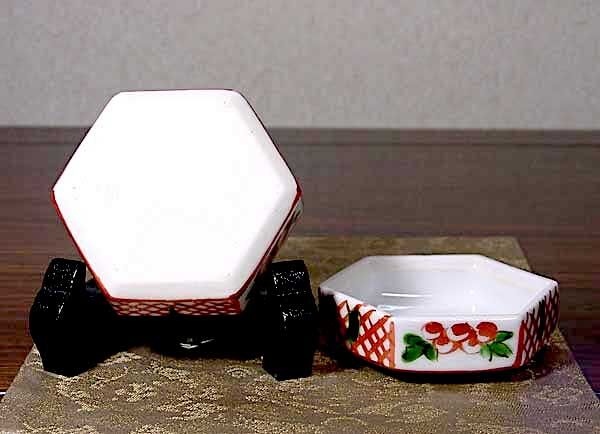 京焼・清水焼 富田静山 作 赤絵 干支猪 香合 箱合 無傷 保証