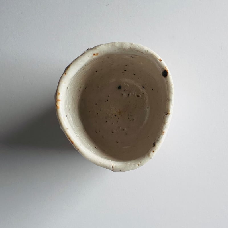 Tー40 辻村史朗 志野ぐい呑 共箱付き Shiro Tsujimura Shino sake