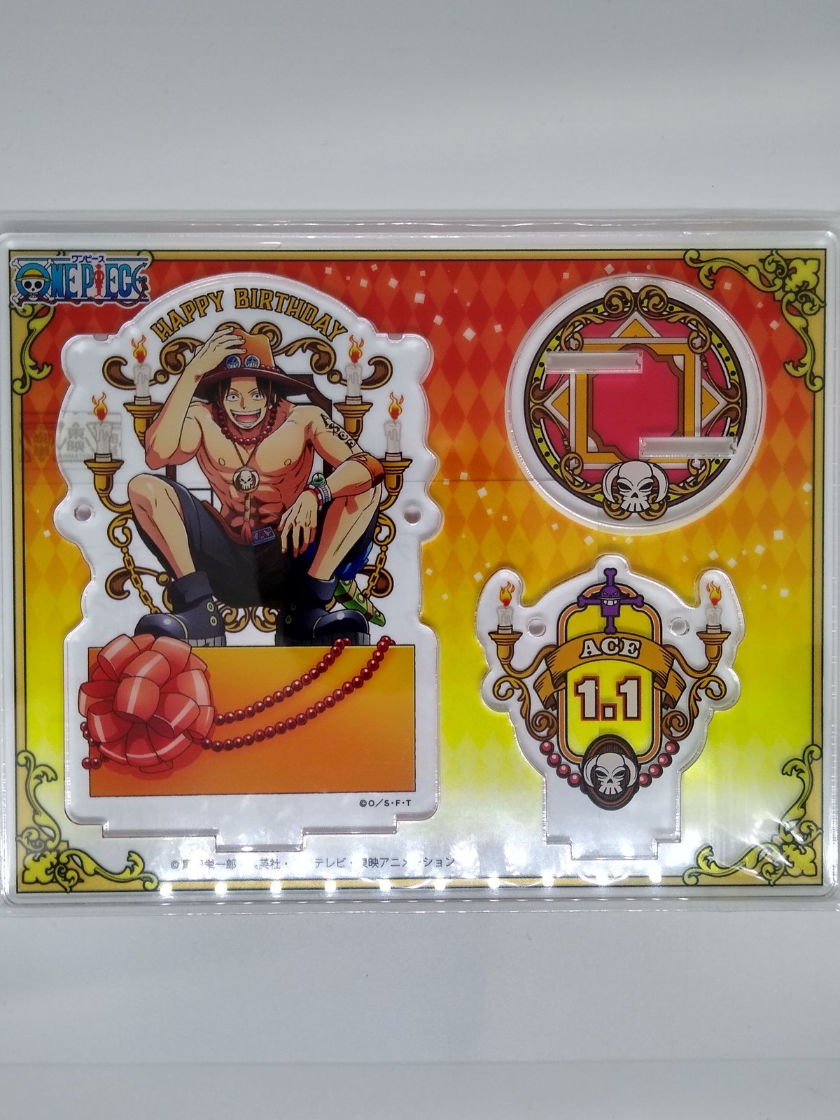 ワンピース 市販 ハッピーバースデー アクリルアクセサリースタンド