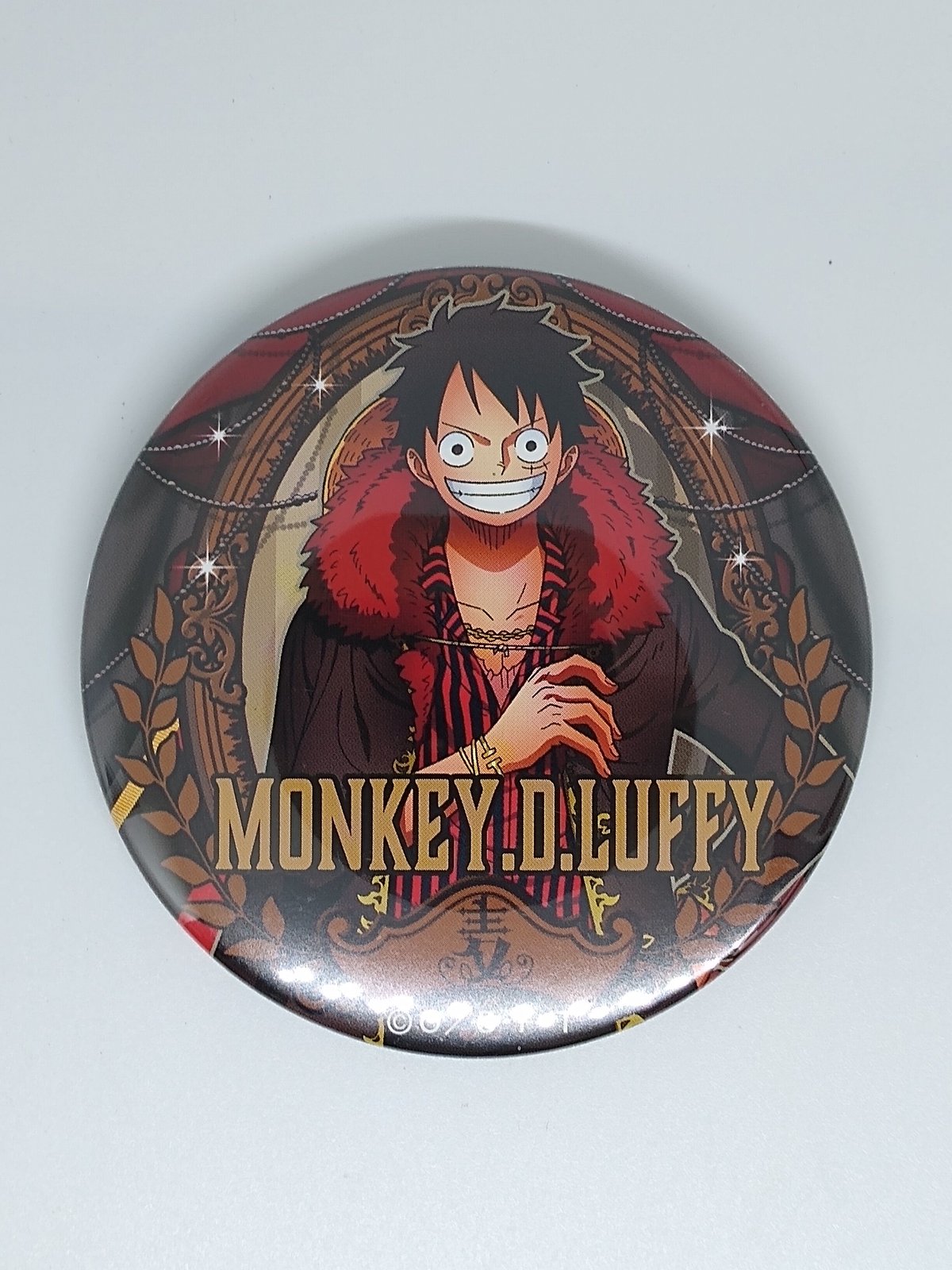 レア✨ワンピース セブン限定 プレミアム缶バッジ ロー ワンピースONE