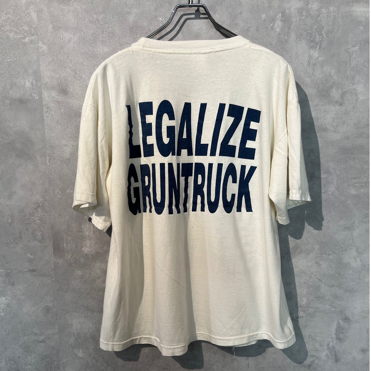 GRUNTRUCK T-shirt | DIRTY BOOTH
