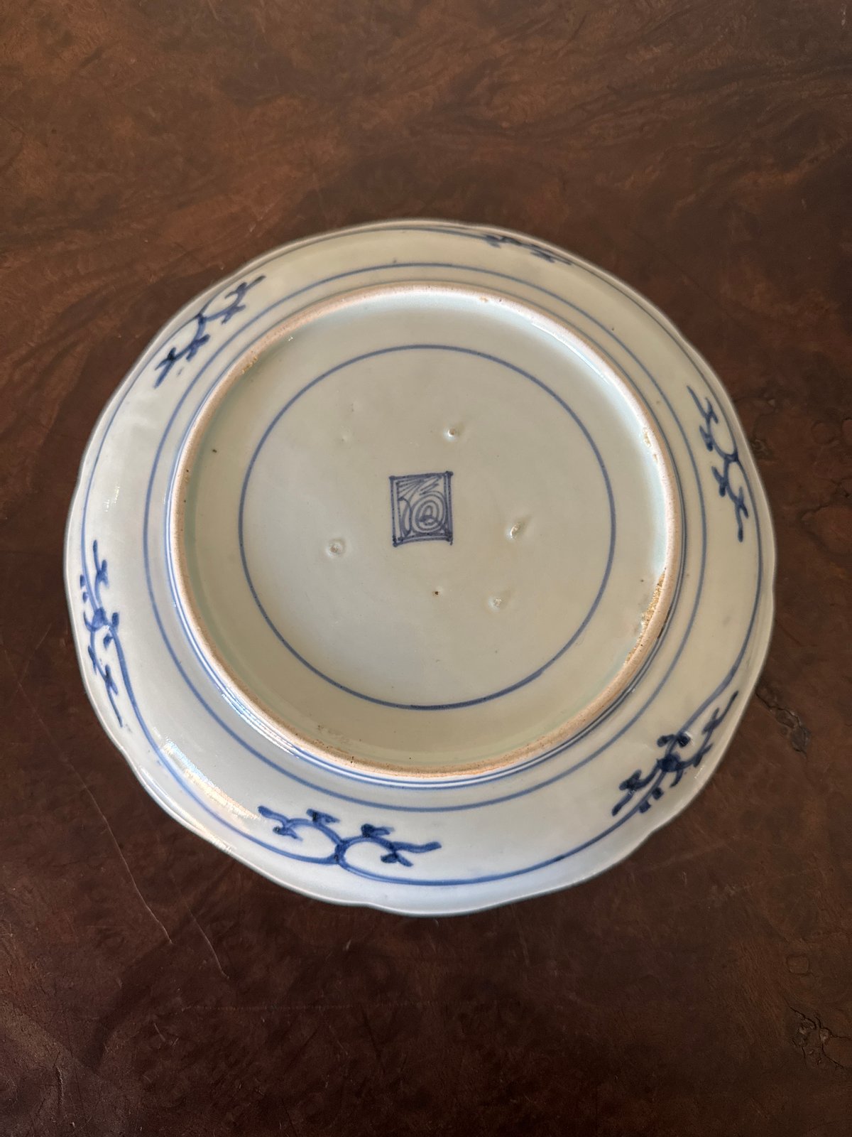 古伊万里 染付蛸唐草文 輪花七寸皿 太蛸！ 1枚 | Kaikaroman ONLINE STORE