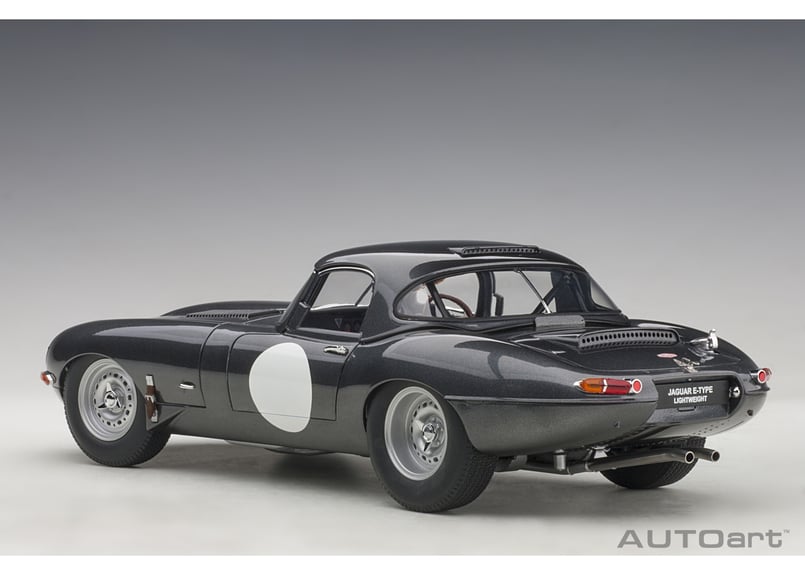 AUTOart 1/18 ジャガー ライトウェイト Eタイプ （ダーク・グレー