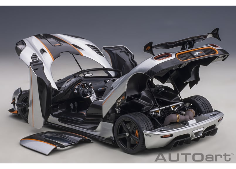 AUTOart 1/18 ケーニグセグ アゲーラ RS （メタリック・シルバー