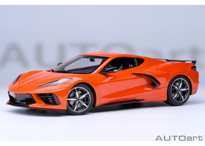 AUTOart 1/18 シボレー コルベット （C8） スティングレイ Z51