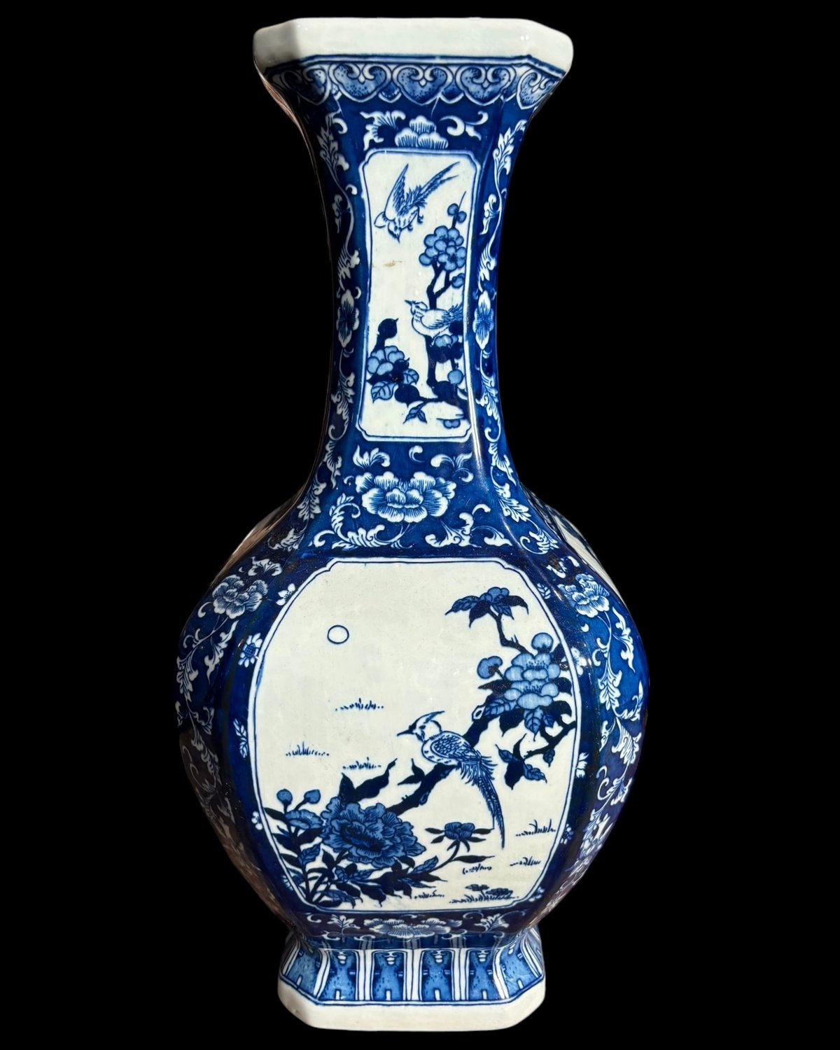 壺 青白磁 中国雑貨 染付 フラワーベース 花瓶 花入れ 花器 陶器