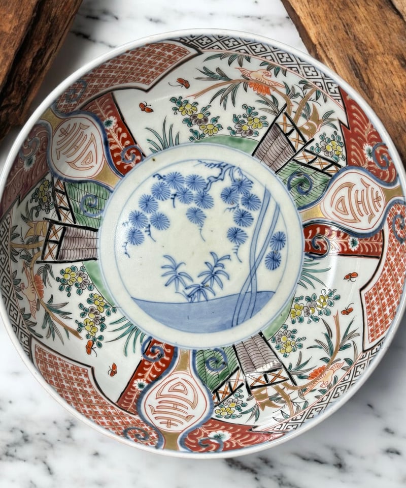 ☆古伊万里・色絵 染付！亀甲に紅葉色絵 中央に山水 図柄 大鉢/大皿1点