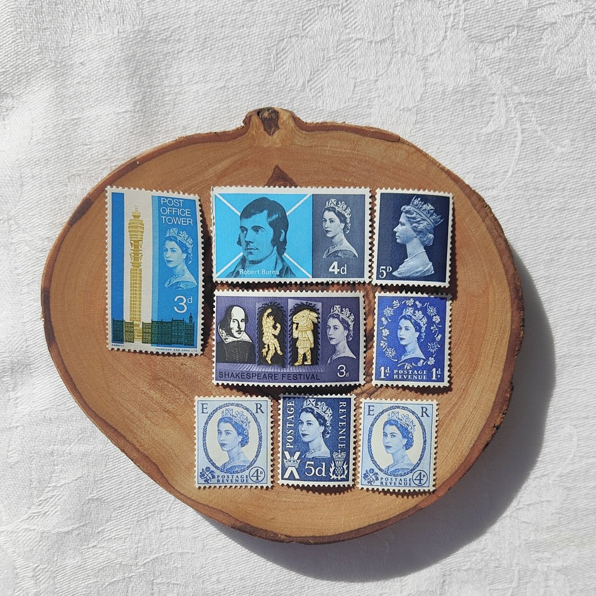 エリザベス女王の古い切手【Blue】B | Tabino Okurimono