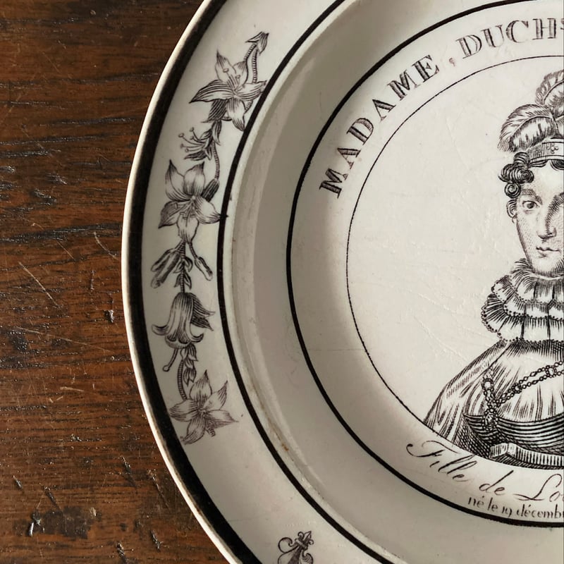 Choisy le Roi ショワジールロワ 肖像 グリザイユ皿 フランス王族 φ21