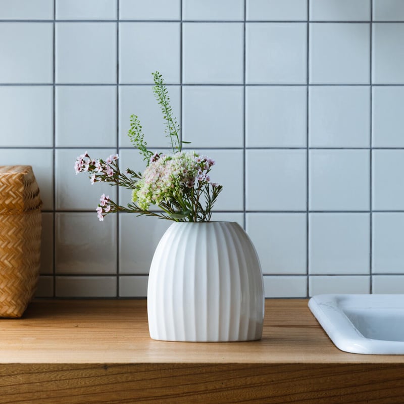 花瓶 大 しのぎ楕円 | JICON 磁今 オンラインショップ