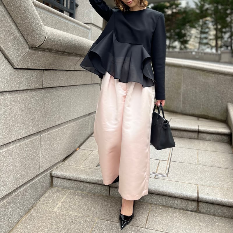 heve サテンガウチョパンツ36