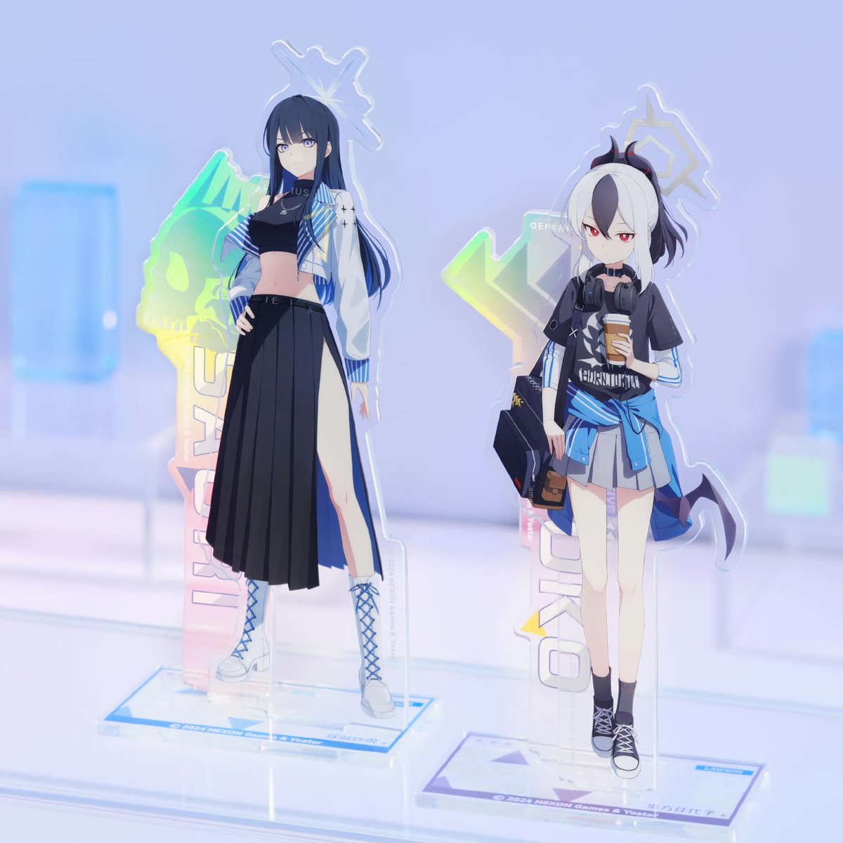 ブルーアーカイブ 韓国限定 ANIPLUS アクリルスタンド ブルアカ