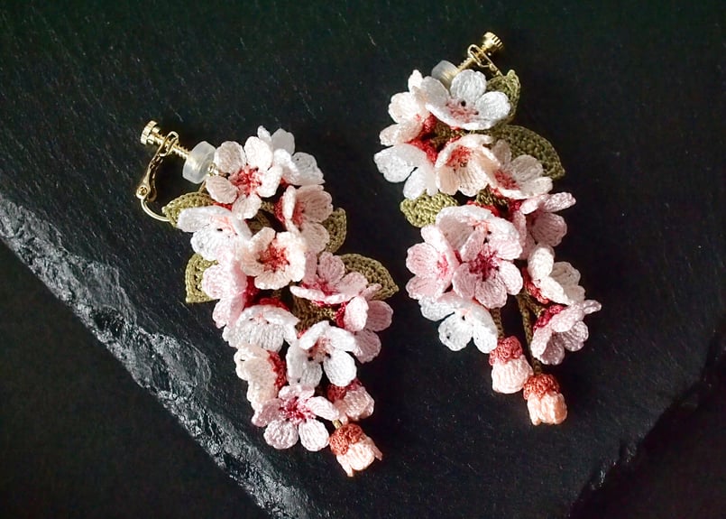 桜の耳飾り | アンデルヨン