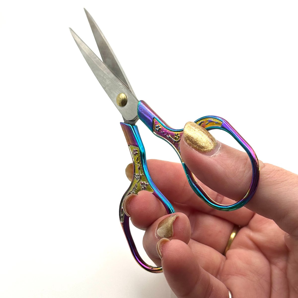 虹色 アンティーク調ハサミ〜1,300円〜 | ジュエリー春日