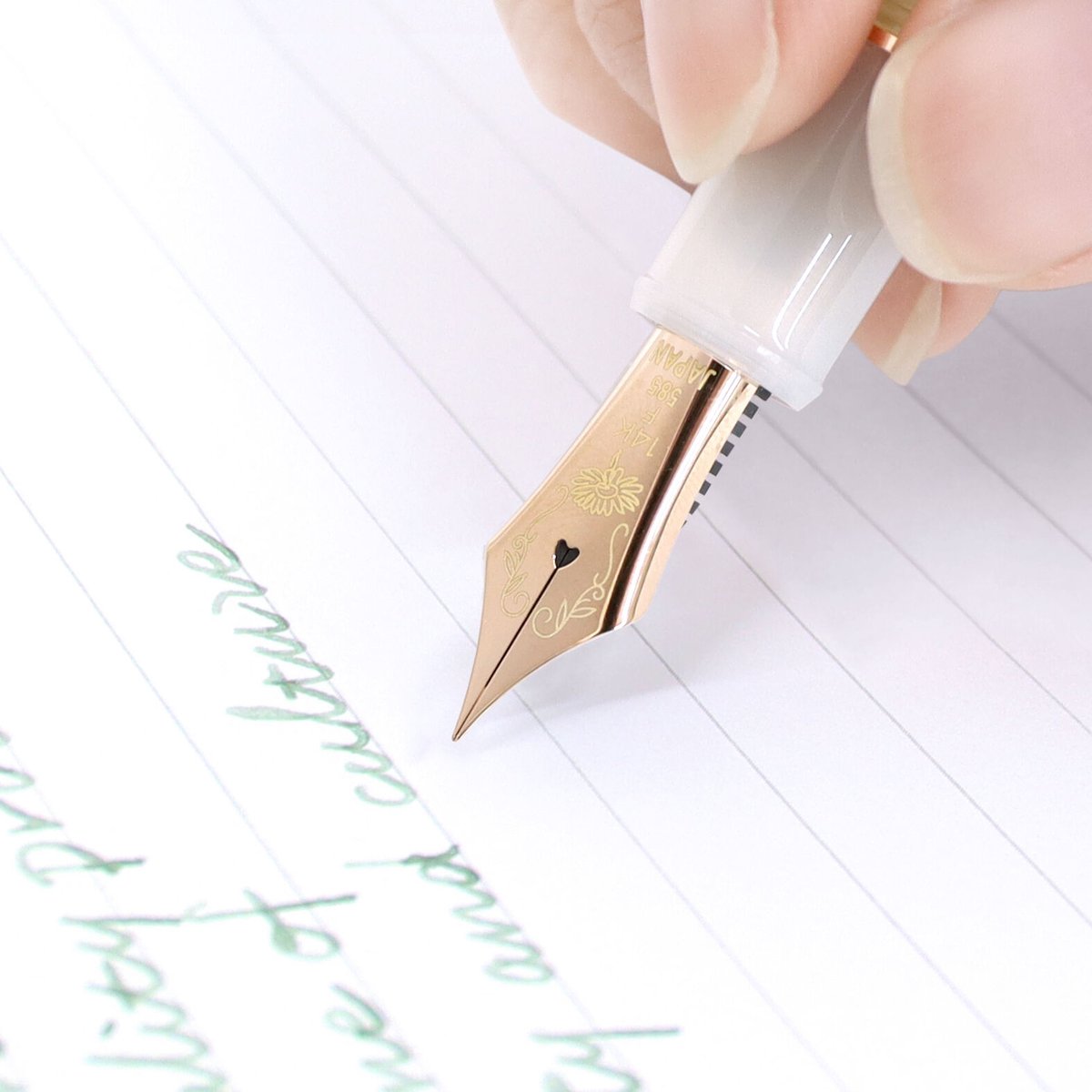 11月14日までの限定価格】Nonble カモミールティー万年筆 11月14日まで