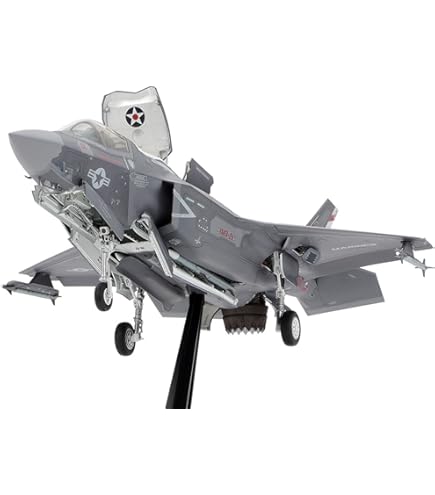 Amazon | キティホークモデル(Kitty Hawk Model) 1/48 スホーイ Su-35