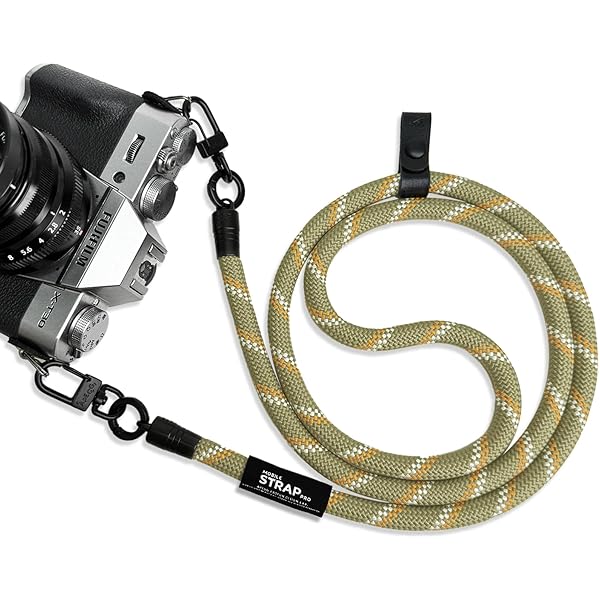 Amazon | Leica レザーキャリーストラップ Q2、ブラウン | カメラ