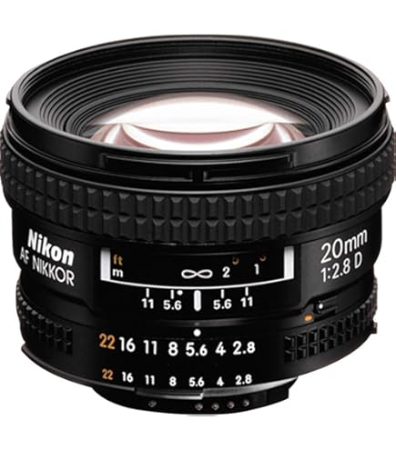 Amazon.com : Nikon AF FX DC-NIKKOR 135mm f/2D Fixed Zoom Lens with