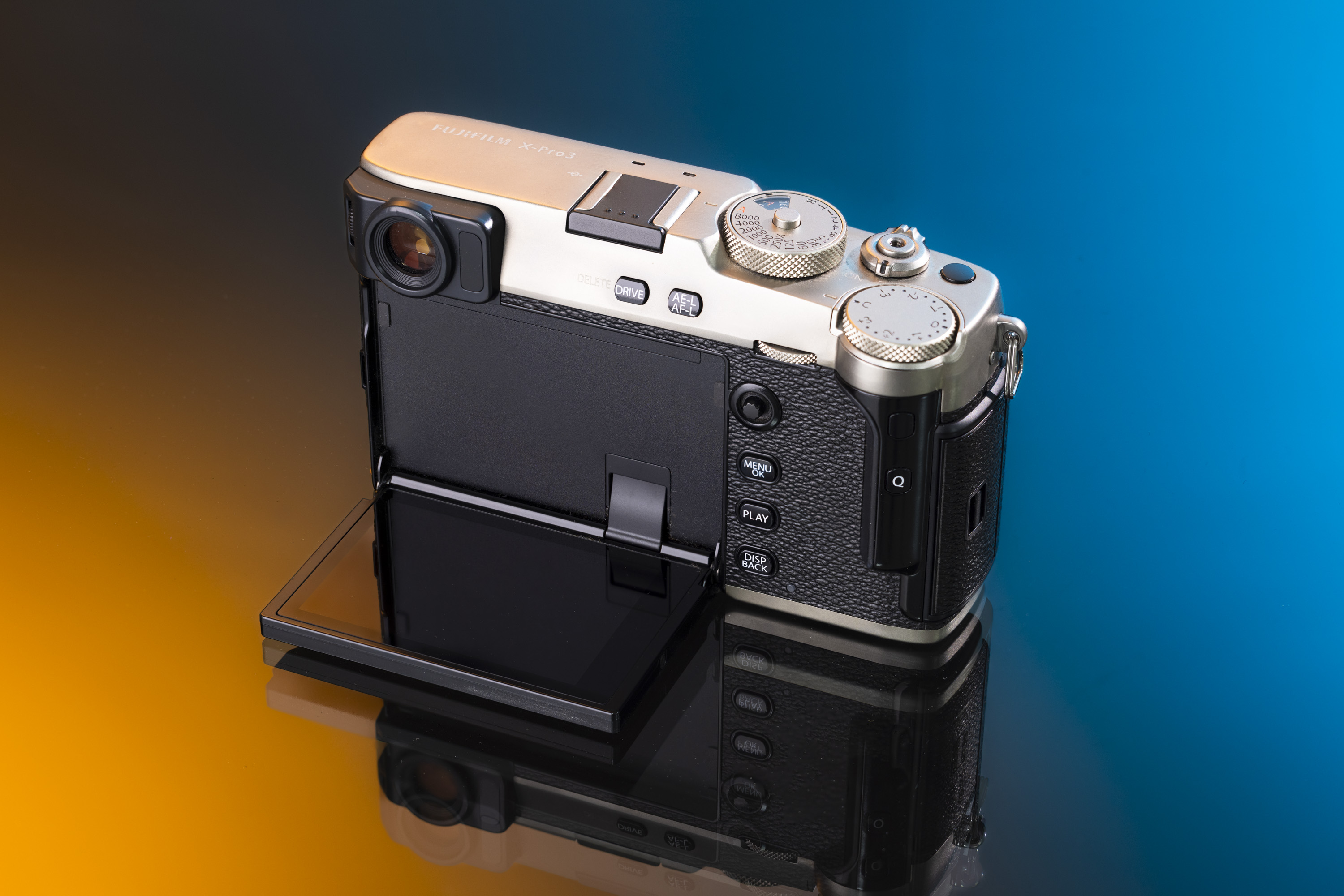 Fujifilm X-Pro 3 APS-C Mirrorless Camera Review | MPB