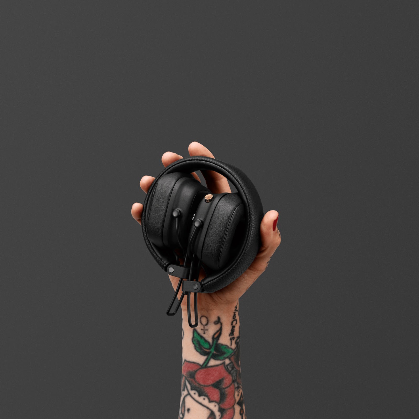 Major IV Black - On-ear headphones | Marshall.com